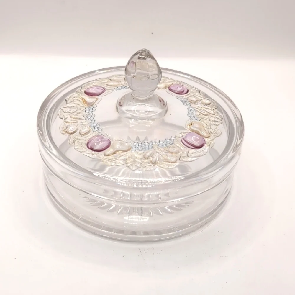 Vintage Westmoreland Della Robbia Heavy Glass Candy Chocolate Nut Dish with Lid
